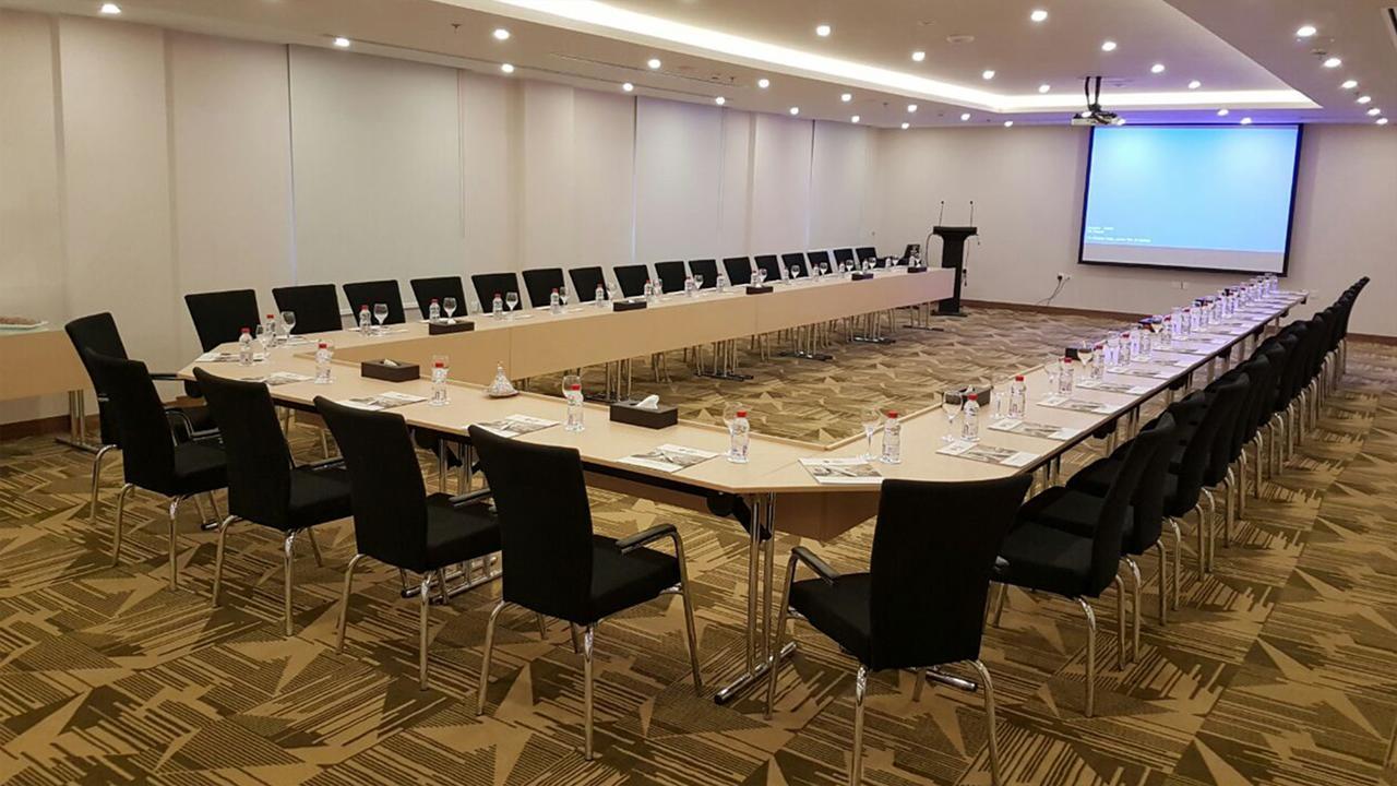 Best Western Plus Buraidah Bagian luar foto
