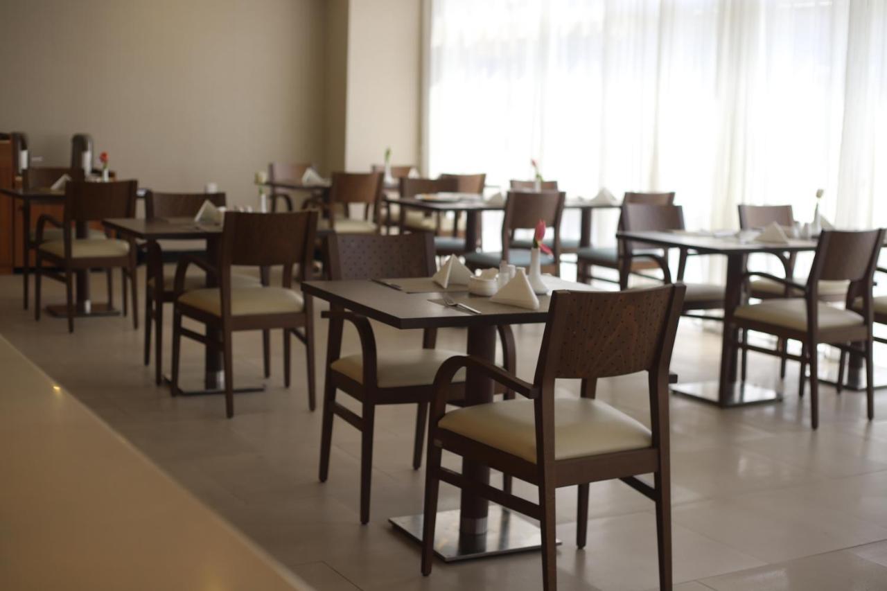 Best Western Plus Buraidah Bagian luar foto