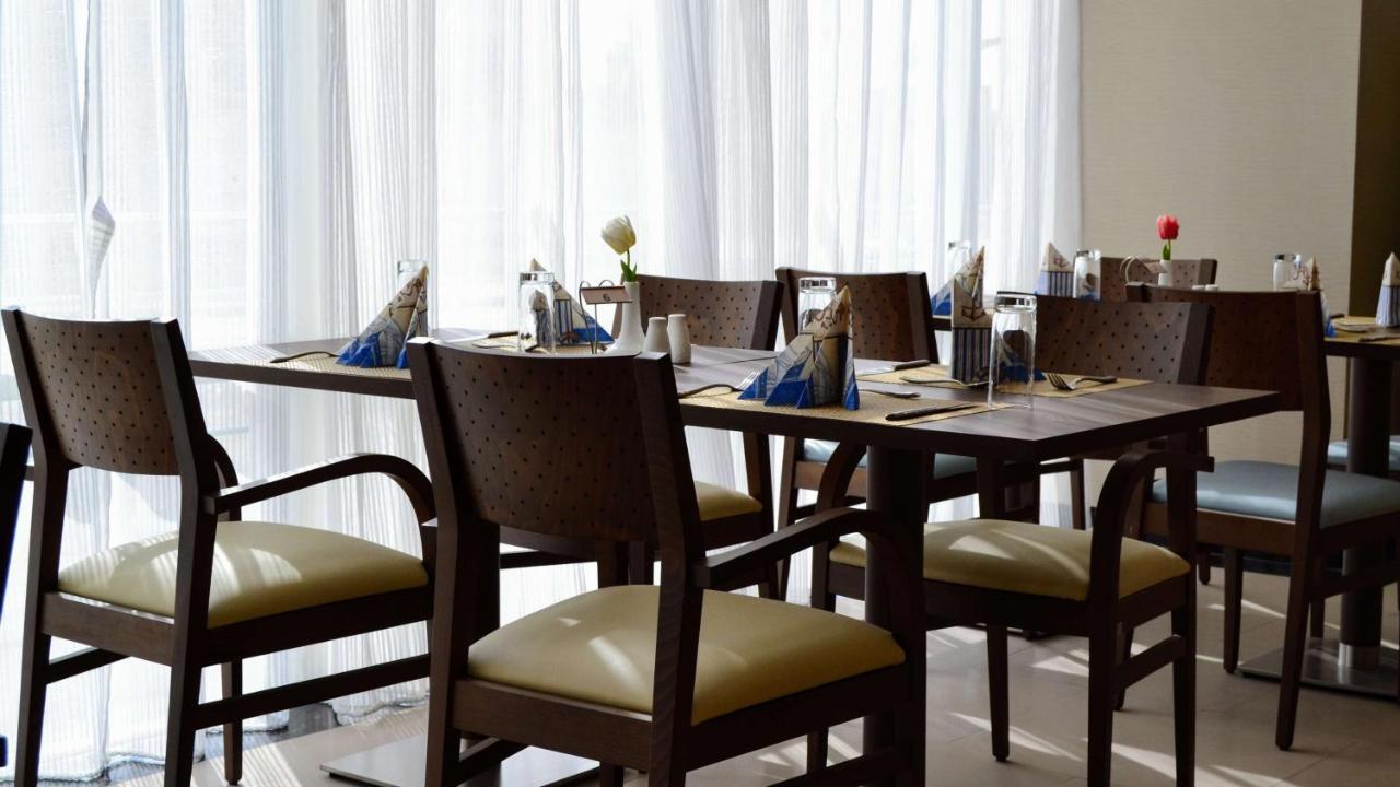 Best Western Plus Buraidah Bagian luar foto